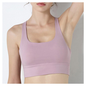 Soutien-gorge de sport rose éco-responsable à maintien élevé pour femme, personnalisable avec marque privée, respirant, antibactérien, dos croisé, à bretelles, pour fitness et yoga - Product Image 5