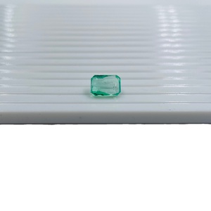 Doğal kolombiyalı gevşek zümrüt 3.08 karat yüzük için benzersiz şeffaf kalite zümrüt - Product Image 3