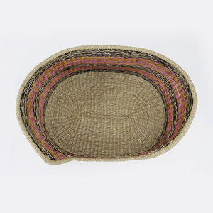 ตะกร้าเก็บของสัตว์เลี้ยงจากหญ้าทะเลคุณภาพสูง เป็นมิตรกับสิ่งแวดล้อม ดีไซน์ไม่ซ้ำใคร สีสันสดใส ใช้งานได้หลากหลาย เหมาะสำหรับห้องนั่งเล่น ขายส่งจากเวียดนาม - Product Image 1