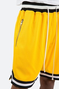 Pantalones cortos para correr para hombre de baloncesto de verano personalizados amarillo patrón sólido malla moda estilo casual al por mayor - Product Image 3