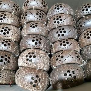 Lampe murale ronde en noix de coco en gros, divers modèles, lampe en palmier de coco et en bambou pour la décoration intérieure, sculptée au Vietnam - Product Image 3