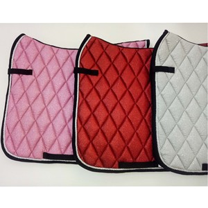 Fabricante al por mayor YURA INTERNATIONAL Horse English Glitter Saddle Pads con logotipo personalizado Muchos colores y forro de polialgodón - Product Image 1