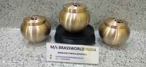 Suministros funerarios de latón para mascotas, urna de cremación, Pata Negra ODYSSEY - Product Image 4