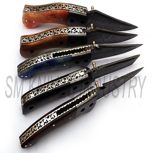 Lot de 5 couteaux pliants personnalisés faits à la main en acier Damas de qualité industrielle, manche en bois, OEM (smk1178), garantie de 3 ans - Product Image 4