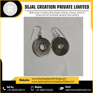 ต่างหูสตั๊ดสีเงินของชนเผ่าทรงกลมสวยงาม925สเตอร์ลิงได้รับแรงบันดาลใจจากรูปทรงดวงจันทร์ผู้ขายอินเดียสำหรับงานแต่งงาน - Product Image 5