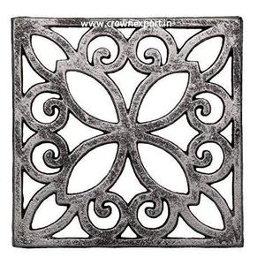 Customized Handmade Leaf Design Metal Table Trivet for hot serving dish Kitchenware <b>Coaster</b> & Trivet Home Use Placemats & Mats - Product Image 4