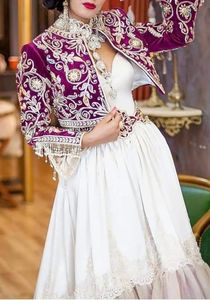 Chaqueta corta con falda y su embellecedor de trabajo pesado, DABKA, cuentas de cristal, piedra de vidrio para ropa de fiesta/boda @ 2022 - Product Image 2