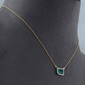 Gema de Esmeralda Natural, de 14k collar de cadena de oro amarillo, Diamante pavé blanco de corte único, joyería al por mayor - Product Image 3