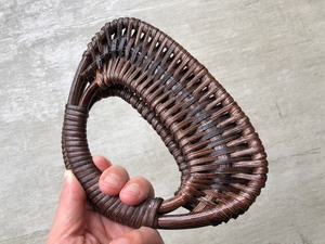 Poignée en rotin, de couleur marron foncé pour sac et porte-monnaie - Product Image 6