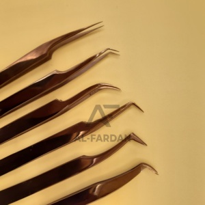 Pince à cils allemande en acier inoxydable de meilleure qualité Extension de cils à volume de 90 degrés outil pointu professionnel en or rose - Product Image 4