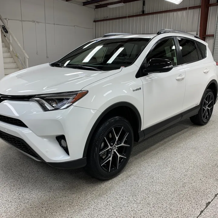 Used TOYOTA RAV4 SE 2018 Model