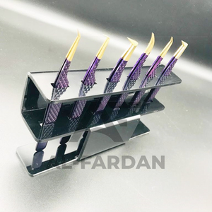 Pince à cils durable AL FARDAN Purple Diamond Grip Étiquette personnalisée Pincettes à cils or pointe pointue en acier inoxydable testé à la main pour les cils - Product Image 5