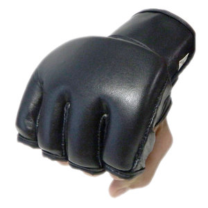 ถุงมือ UFC และ MMA หนังแท้,ถุงมือซ้อมมวยซ้อมต่อสู้ - Product Image 1