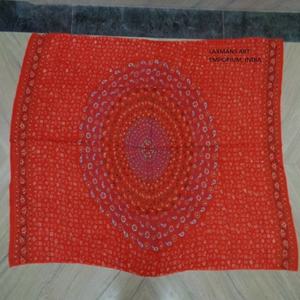 Paréos sarongs ronds multicolores en rayonne Mandala imprimés Foulards de plage indiens avec motifs uniques - Product Image 4