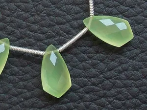 Prehnite Green Chalcedony <b>Kite</b> Shape Bead Fancy Cut Faceted Briolette Loose Stone Earrings Pair with Teardrop Stone Beads - Product Image 6