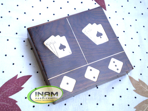 Caja de madera hecha a mano de diseño hermosa y antigua de calidad extrema con incrustaciones de latón - Product Image 2