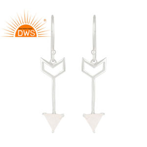 Focused Arrow Shape 925 Silver Dangle Earrings Wholesale Rainbow Moonstone Gemstone Earrings Jewelry - Product Image 1