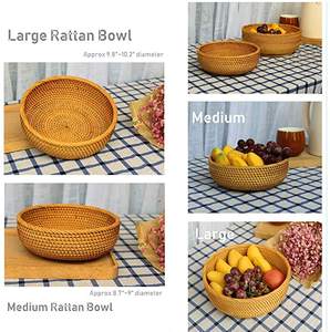 Bol à fruits en rotin brun avec design simple parfait pour les plats de rangement des ustensiles de cuisine et les cadeaux de vaisselle élégants - Product Image 3