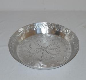 Aluminum Hammered Nickel Plated Gold Plated Shining Polish Modern Luxury Exclusive Fancy Food Safe Server Round Platter Server - Product Image 4