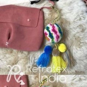 Borla de pompón decorativa hecha a mano, de la India - Product Image 2