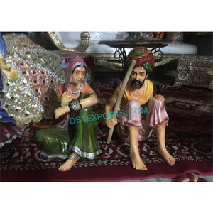 Estatua tradicional de fibra Jatt Jatti para boda, temática de rayasthani, estatua tradicional de fibra - Product Image 1