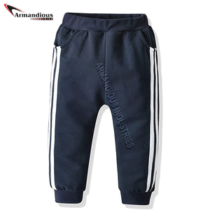 Último chándal de algodón 100% de gran tamaño Unisex, logotipo personalizado bordado, conjunto de chándal de invierno a la moda, venta al por mayor - Product Image 2