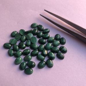 8mm 10mm naturel vert malachite pierre lisse ovale lâche pierres précieuses Cabochon pour bijoux réglage meilleur prix d'usine en gros bricolage - Product Image 1