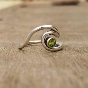 Nouveau Design 925 Sterling Silver Gemstone Jewelry Péridot Wave Ring 18K Gold Jewelry Ring Luxury New Design Solid Gold Fine - Product Image 1