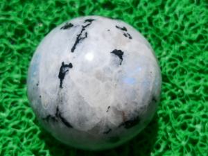 Esfera de Cuarzo Blanco con Grabado de Huevo de Amor para Sanación, Decoración de Bodas, Regalo, Cristal Natural de Ágata, Tamaños Personalizados - Product Image 3