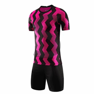 Vêtements de sport pour hommes, maillot de football de club personnalisé, ensemble d'uniformes de football à sublimation avec logo - Product Image 6