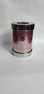 Urna Funeraria Metálica Estilo Americano con Adornos Florales Rojos, Brassworld India - Product Image 2