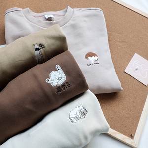 Nouveautés Pull basique à col rond et à manches longues pour femmes en tricot éponge confortable avec un design doublé Fabriqué au Vietnam - Product Image 3