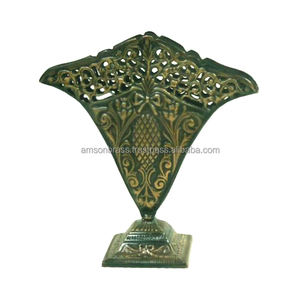 Venta al por mayor cantidad a granel de alta calidad hecho en India uso boda Hotel Metal gris servilletero con asas hechas a mano - Product Image 1