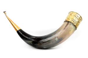 Cuerno Vikingo de Lujo para Beber, 100% Seguro para Alimentos, Ecológico, Cuerno de Vaca de Sheeri Handicrafts - Estilo Vintage, Compra Directa de Fábrica, con Logo - Product Image 6