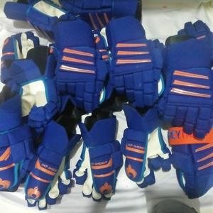 ถุงมือสกีหนังแท้สำหรับฤดูหนาว ผลิตตามสั่ง - Product Image 1