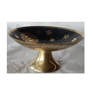 Bol de service à salade de style antique Médaille en laiton décorative pour la maison Logo sur le thème du sport poli personnalisé Artisanat Cadeaux religieux en métal - Product Image 5