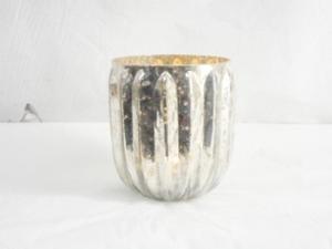 Tarro de vela único con base de mármol en metal chapado en oro con soporte elegante perfecto para decoración del hogar y expositores de mesa - Product Image 5