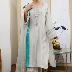 -DESIGN AVEC BELLE BRODERIE SUR LE DESSUS AVEC SKIRT--DRESS-FOR Parti porter-robe pour la Fête/Mariage = 2021. - Product Image 1