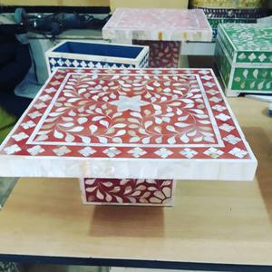 Support en résine incrustée de nacre avec acrylique à un niveau pour servir des desserts et des gâteaux Outils de gâteau - Product Image 6