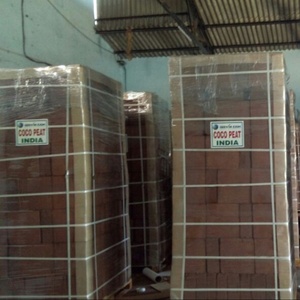 Bloque de Turba de Coco de 5 kg con Bajo Contenido de CE y Humedad <15% del Exportador Indio GEEWIN EXIM - Product Image 5