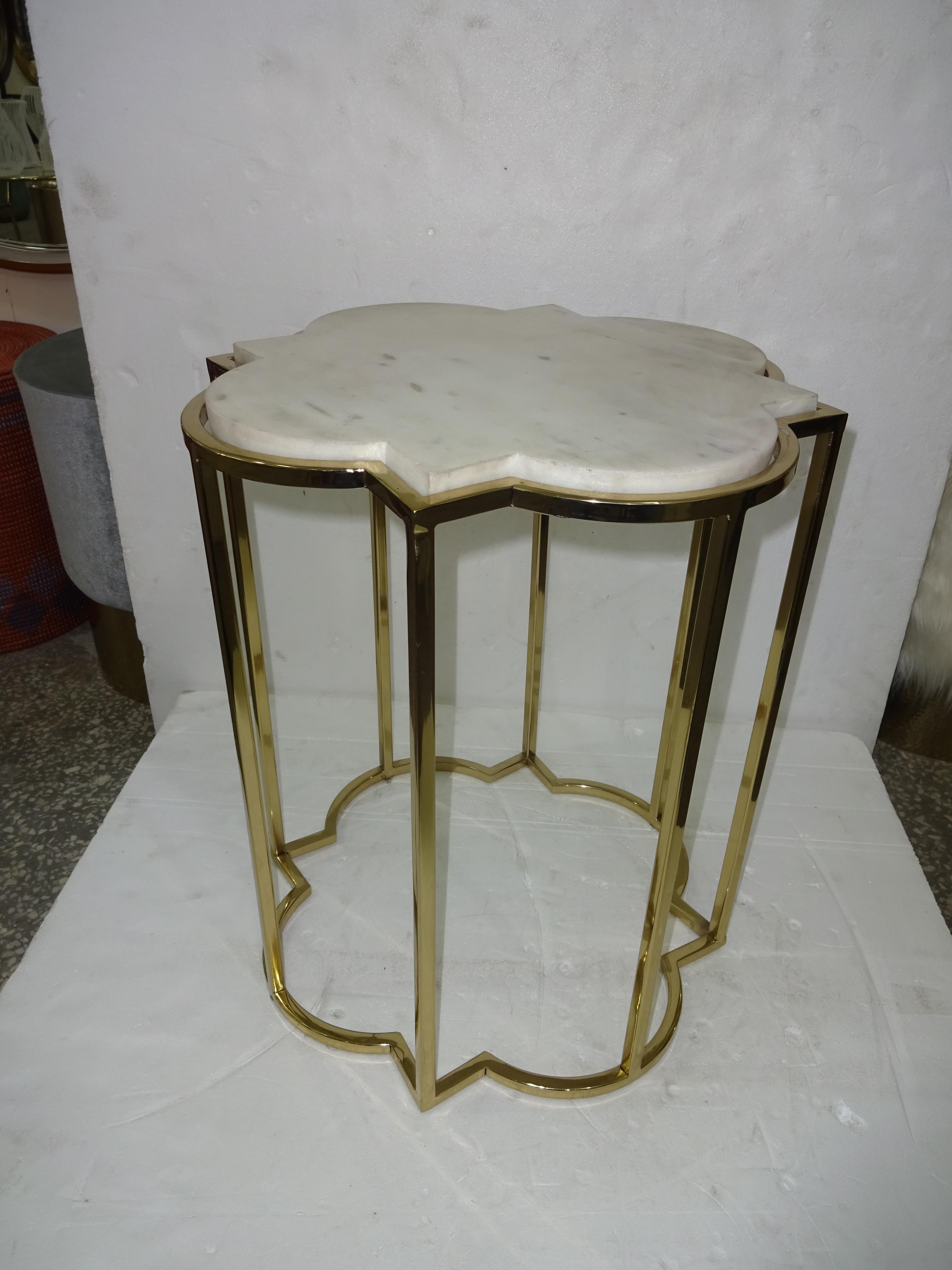 ตามที่แสดง