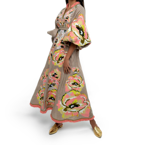 เดรสสไตล์โบโฮทรงหลวมทันสมัยของผู้หญิง,เดรสแนวยูเครนคอวีสำหรับใส่เดินชายหาดงานปักลายด้วยมือ - Product Image 3