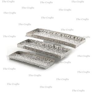 Lot de 3 plateaux à chocolats de tailles différentes en aluminium couleur argent pour salade de service à des prix abordables - Product Image 1