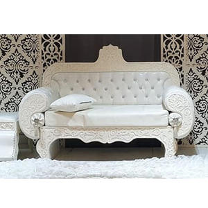 Royal Causeuse En Cuir Blanc Pour Mariage Offre Spéciale Mariée Et le marié Canapé De Mariage D'étape De Mariage Blanc Deux Places Chaise Longue - Product Image 1