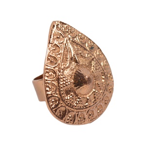 Bague de créateur de qualité supérieure, finition cuivre, bague en métal, design personnalisé disponible - Product Image 2