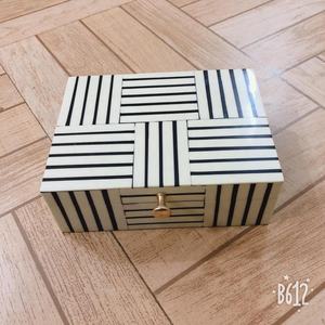 กล่องไม้ฝังมุกอินเดียแท้ 100% คุณภาพดีที่สุด ลายกลม ฝังกระดูกอูฐ สำหรับโรงแรม ใช้เก็บเครื่องประดับ - Product Image 5