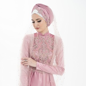 Vestido modesto islámico con tocado Rosa Canna fucsia Slim Fit Abaya vestido con bordado para mujer del fabricante - Product Image 3