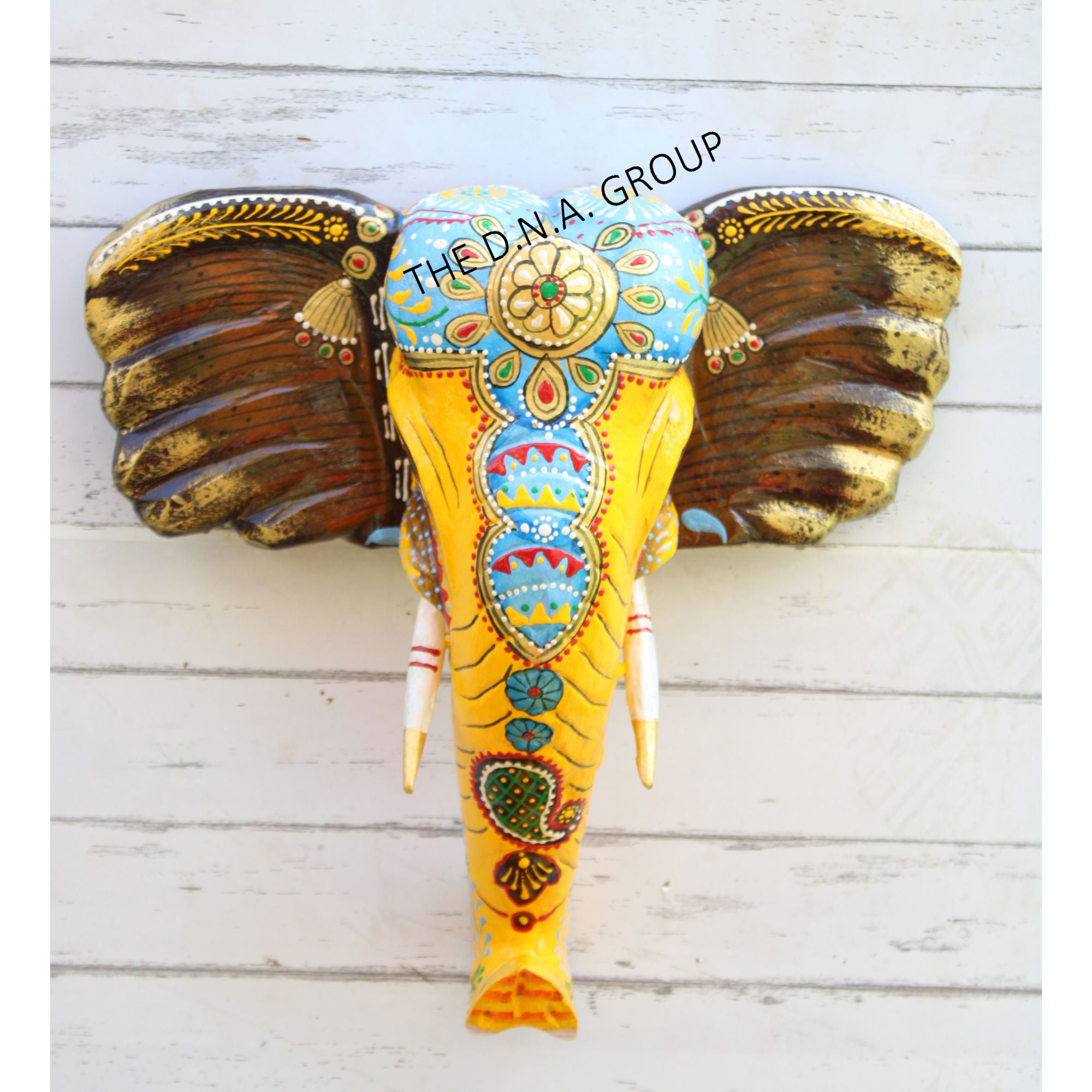 สีเหลือง