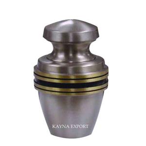 Urne funéraire en métal bleu doublée de laiton fantaisie, nouvelle arrivée, en vrac, urne funéraire en métal laiton fantaisie pour usage funéraire à prix de gros - Product Image 4