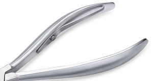 NGHIA OMI Line Excellent AL-101 Coupe-ongles en acier inoxydable gris pour soins de beauté - Product Image 3